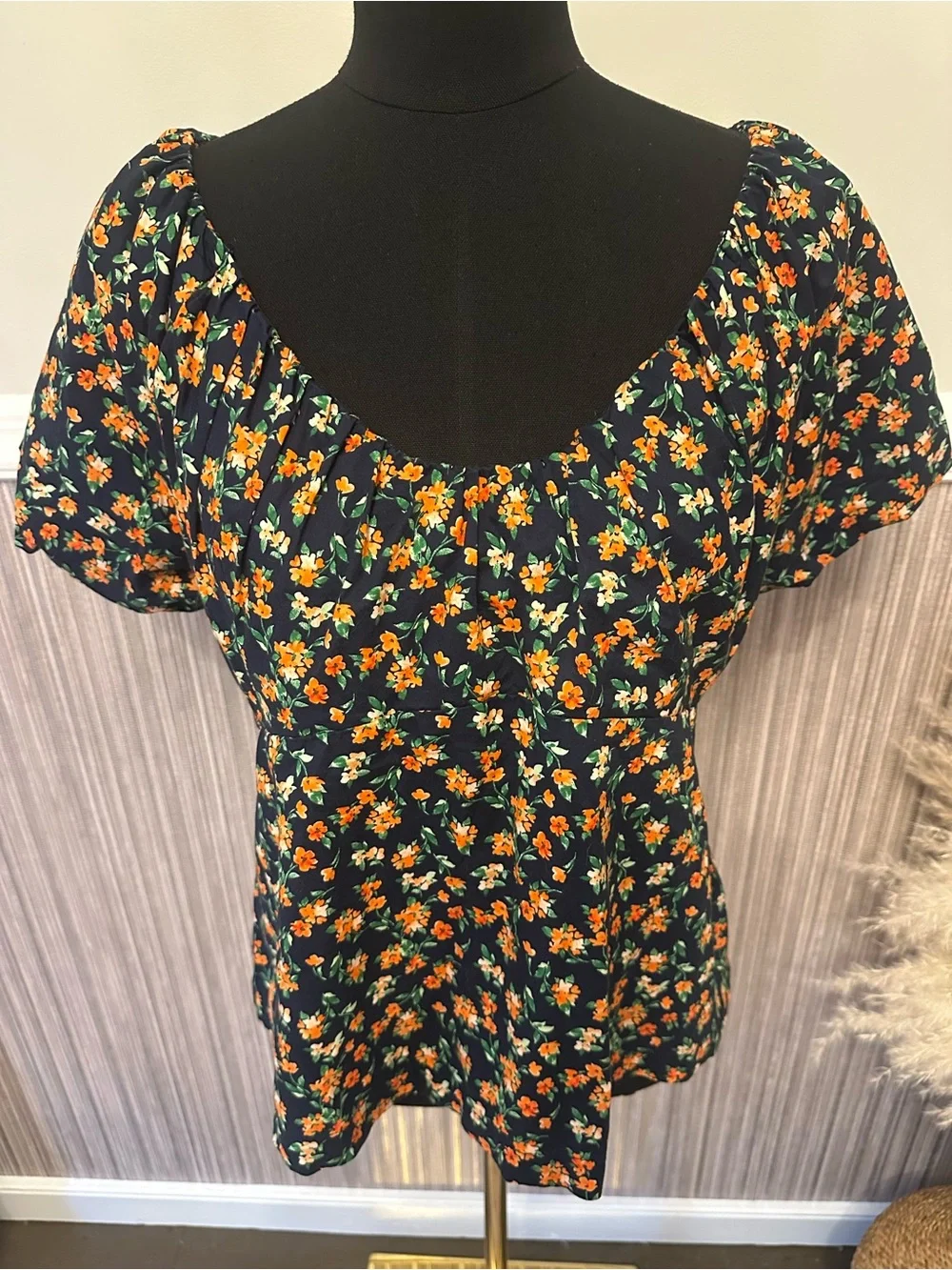 Old Navy Floral Puff Sleeve Peplum Blouse Square Neck Cottagecore Large